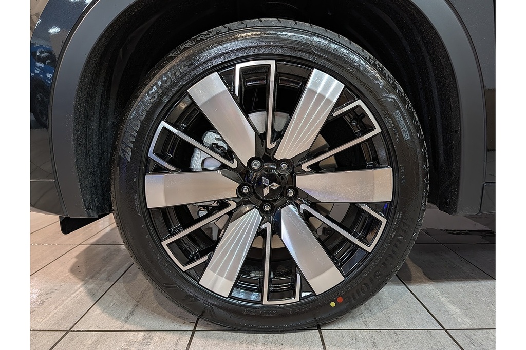 Mitsubishi Outlander Suv Black #18