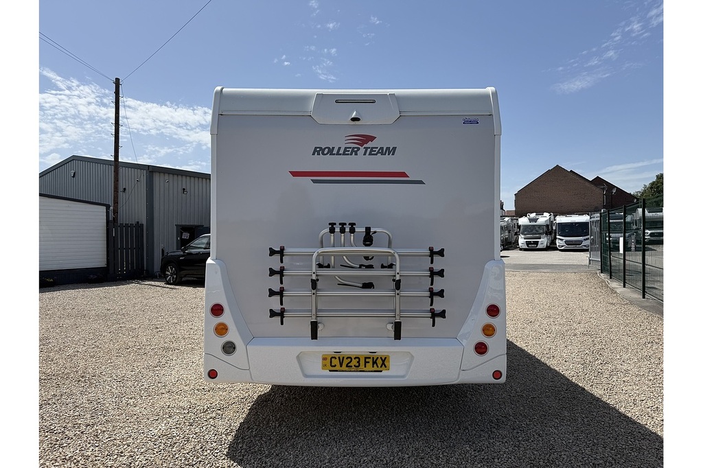 685 CV23FKX White #4