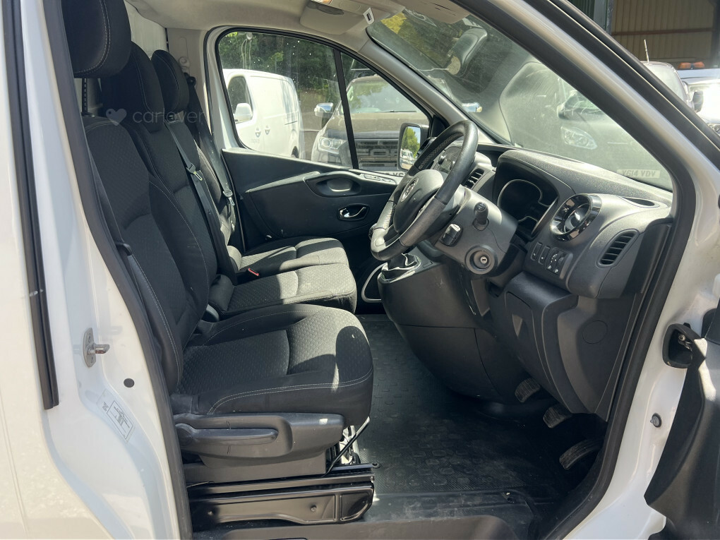 Vauxhall Vivaro 1.6 Cdti 2900 Sportive Panel Van White #19