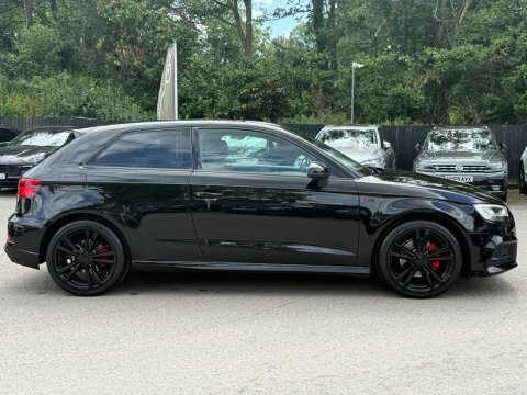 Audi A3 Tfsi S Line Black #5