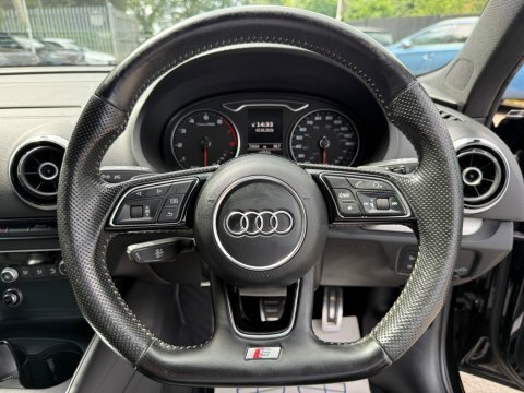 Audi A3 Tfsi S Line Black #4