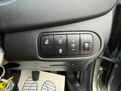Kia Carens Mpv Silver #34