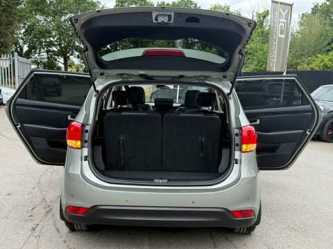 Kia Carens Mpv Silver #13