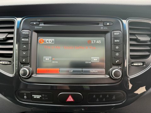 Kia Carens Mpv Silver #40