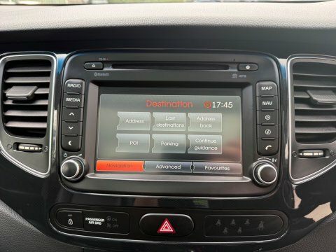 Kia Carens Mpv Silver #44