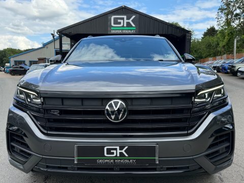 Volkswagen Touareg V6 Black Edition #2
