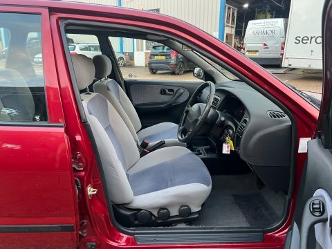 Nissan Primera 1.6 16V Gx Green #17