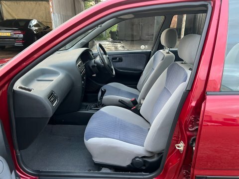 Nissan Primera 1.6 16V Gx Green #14