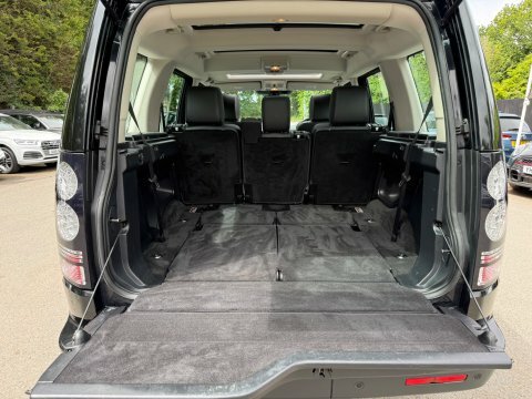 Land Rover Discovery Se Tech Red #59