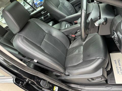 Land Rover Discovery Se Tech Red #34