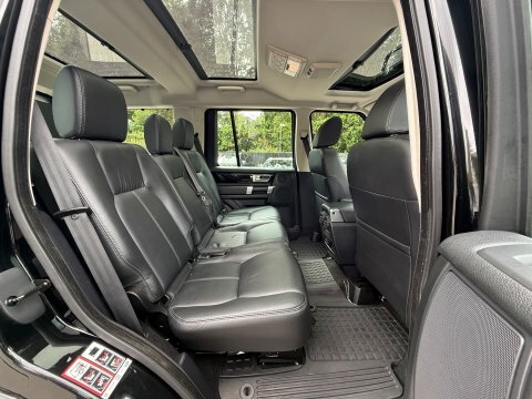 Land Rover Discovery Se Tech Red #26