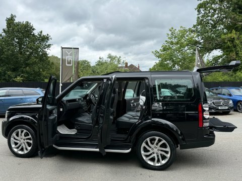 Land Rover Discovery Se Tech Red #11
