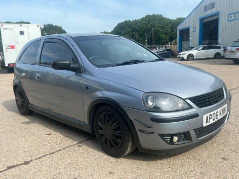 Vauxhall Corsa 1.2I 16V Sxi 80 Black #1