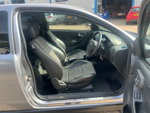 Vauxhall Corsa 1.2I 16V Sxi 80 Black #16