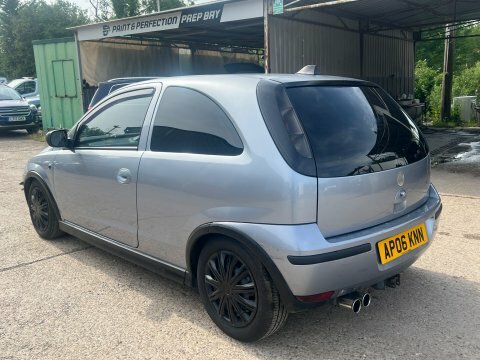 Vauxhall Corsa 1.2I 16V Sxi 80 Black #2