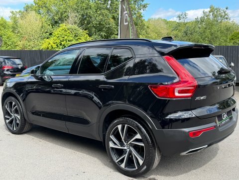 Volvo XC40 D4 R-design Pro Black #5