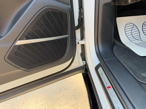 Audi RSQ8 Suv Silver #28