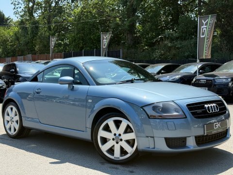 Audi TT V6 Quattro Dsg- 