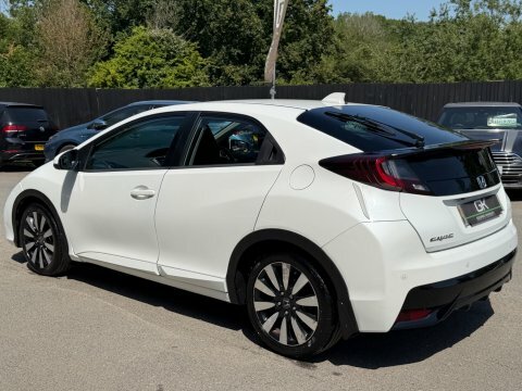 Honda Civic I-dtec Se Plus Navi Red #11