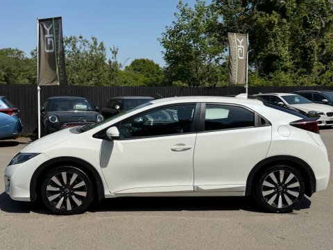 Honda Civic I-dtec Se Plus Navi Red #9