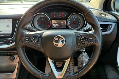 Vauxhall Astra 1.4I Turbo Elite Euro 6 White #60