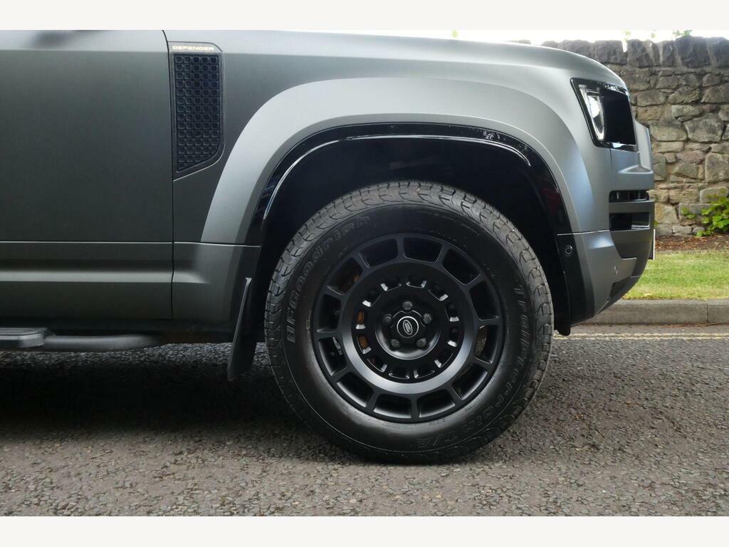 Land Rover Defender 110 4.4P V8 Mhev Octa Edition One 4Wd Euro 6 S S Green #4
