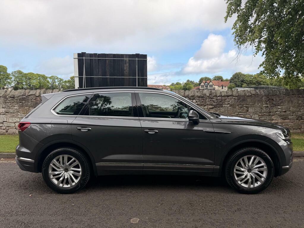 Volkswagen Touareg 3.0 Tdi V6 Sel Tiptronic 4Motion Euro 6 S S Grey #4