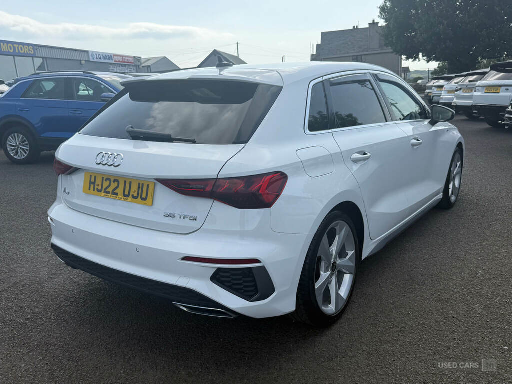 Audi A3 35 Tfsi S Line S Tronic HJ22UJU White #3