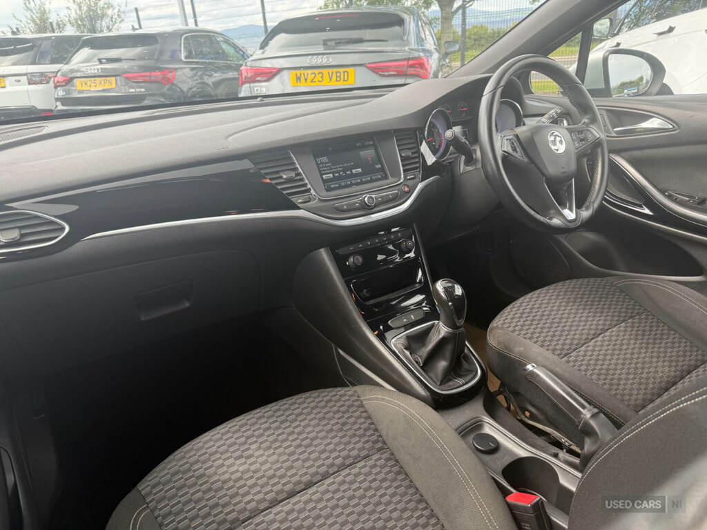 Vauxhall Astra 1.4I 16V Sri IXZ8985 Silver #5