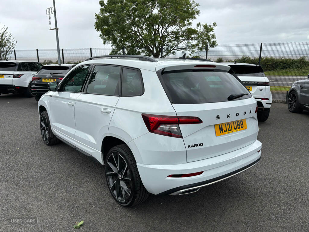 Skoda Karoq 1.5 Tsi Sport Line Dsg MJ21UBB White #5