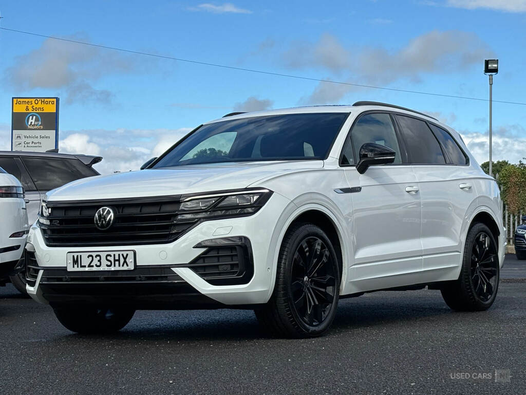 Volkswagen Touareg 3.0 V6 Tdi 4Motion 231 Black Edition Tip White