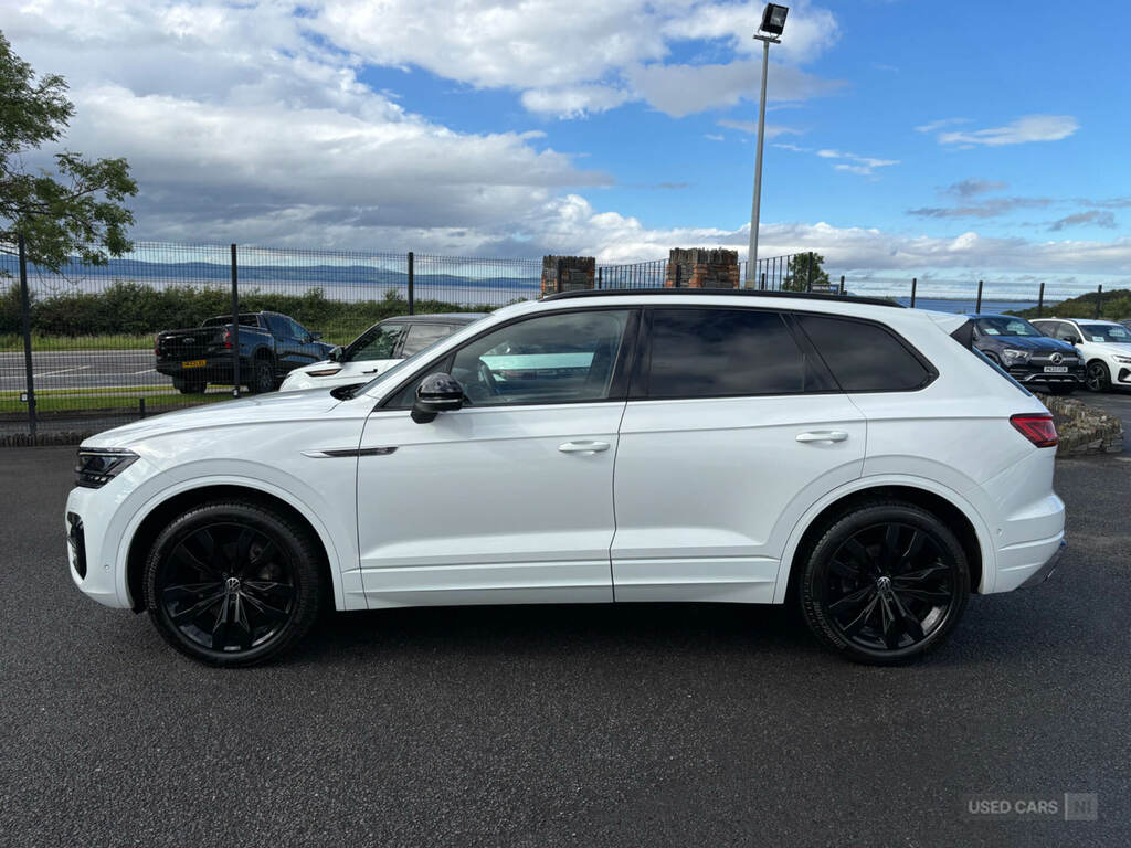 Volkswagen Touareg 3.0 V6 Tdi 4Motion 231 Black Edition Tip White #6