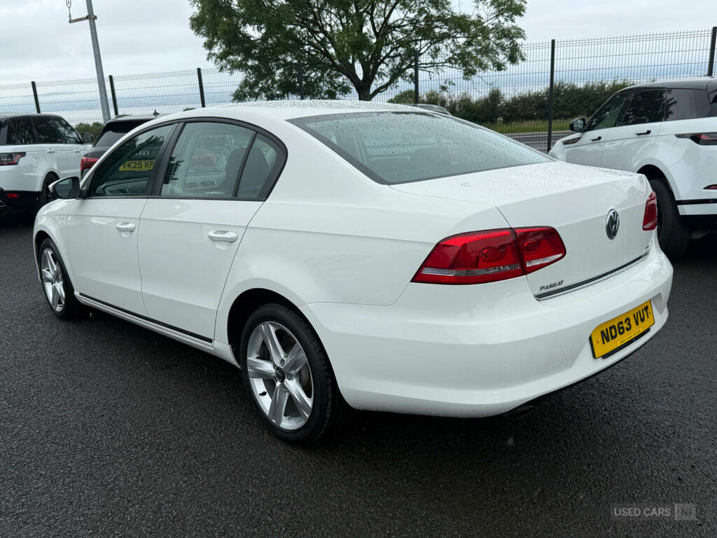 Volkswagen Passat 1.6 Tdi Bluemotion Tech S White #5