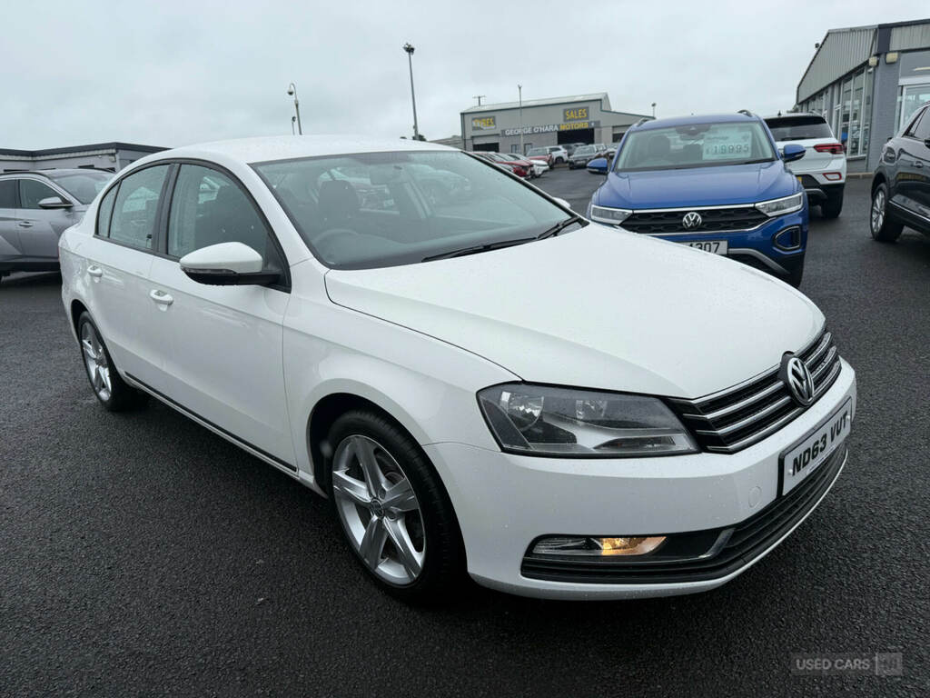 Volkswagen Passat 1.6 Tdi Bluemotion Tech S White #3