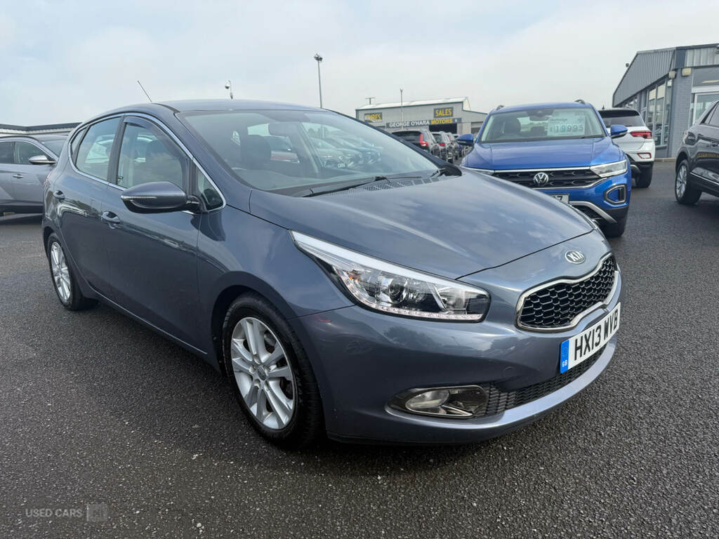 Kia Ceed 1.6 Crdi 2 Sportswagon Euro 5 Black #2