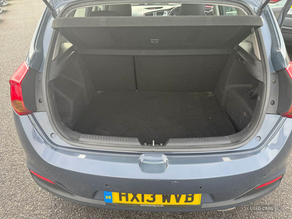 Kia Ceed 1.6 Crdi 2 Sportswagon Euro 5 Black #6
