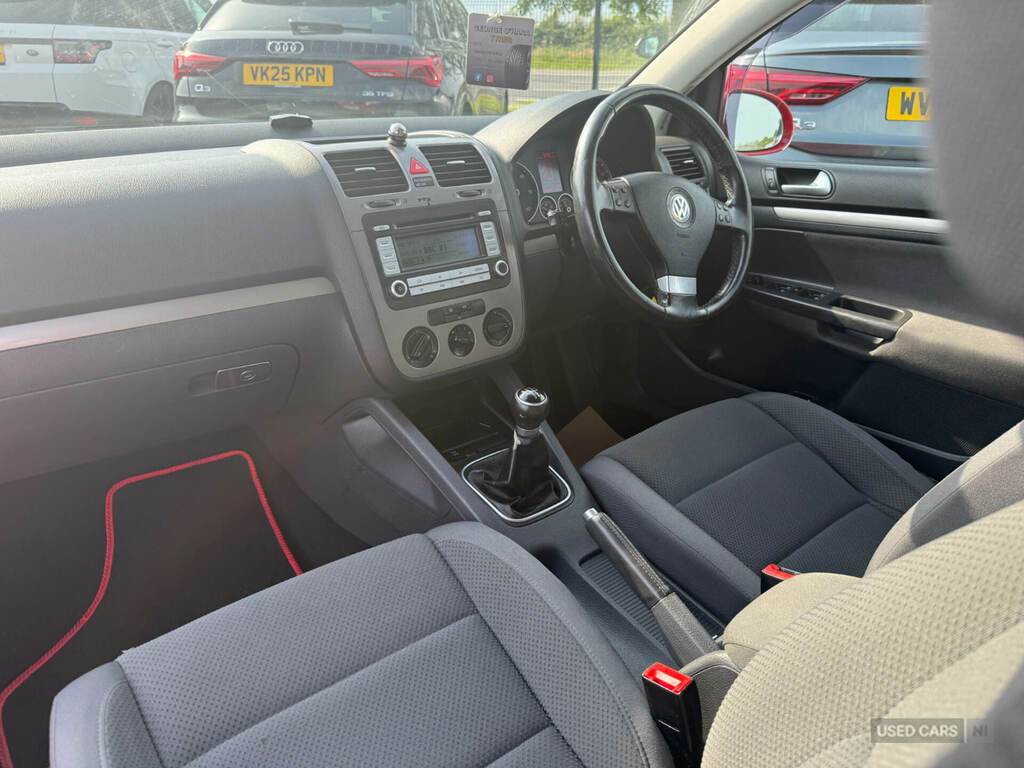 Volkswagen Golf 1.9 Match Tdi Red #6