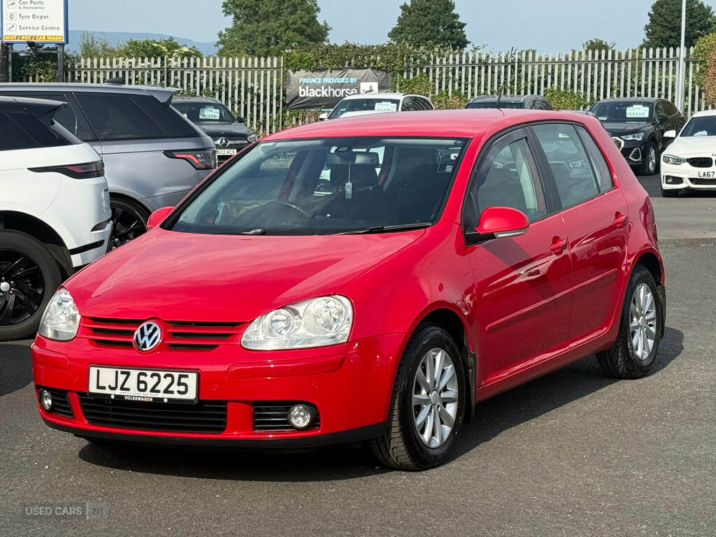 Volkswagen Golf 1.9 Match Tdi Red #2