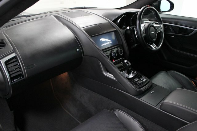 Jaguar F-Type V6 R-dynamic Grey #9