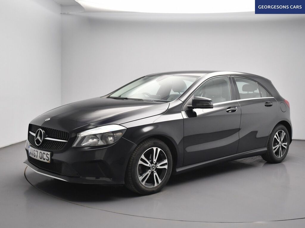 Mercedes-Benz A Class A180d Se Hatchback MV67OCS Black #4