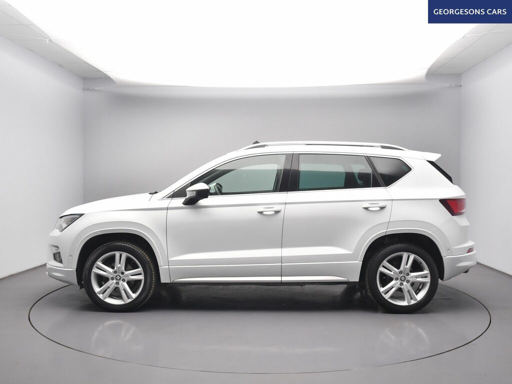 Seat Ateca Tsi Evo Fr Suv White #2