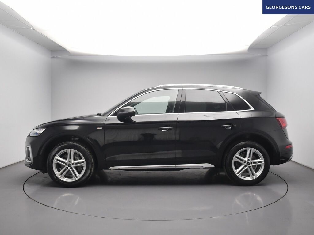 Audi Q5 Tfsi 45 S Line MT22SEY Black #2