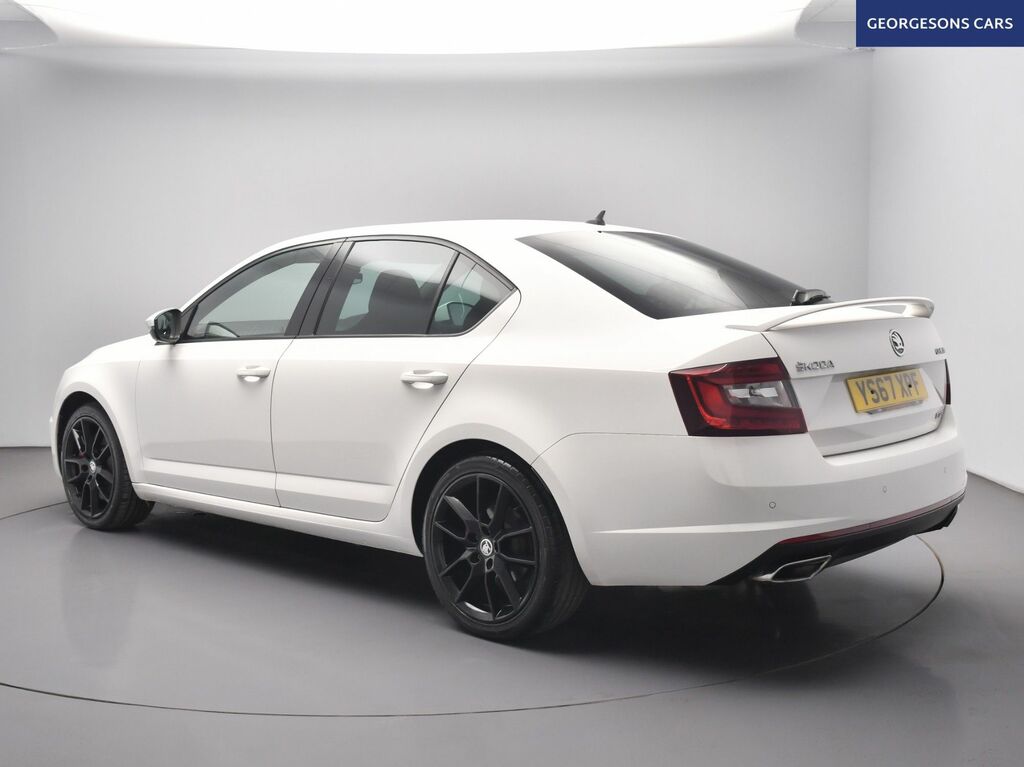 Skoda Octavia Tsi Vrs Hatchback White