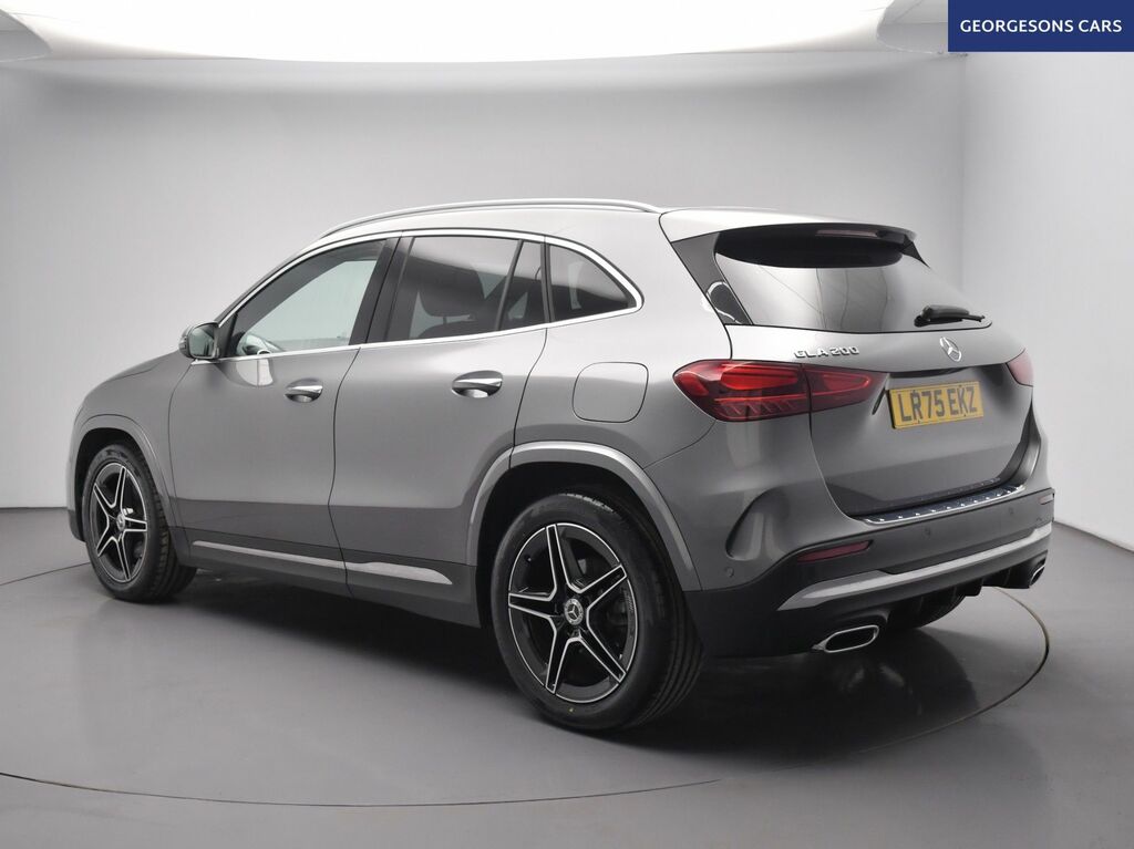 Mercedes-Benz GLA Class Gla200h Mhev Amg Line Grey