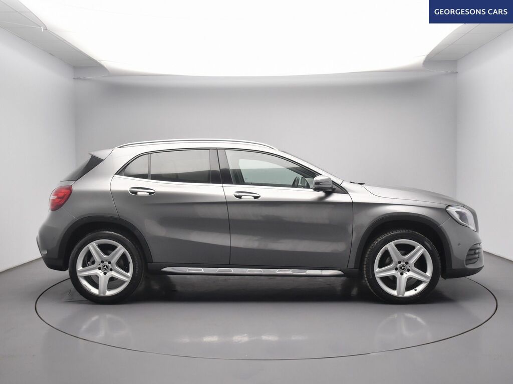 Mercedes-Benz GLA Class Gla200 Amg Line Premium Grey #5