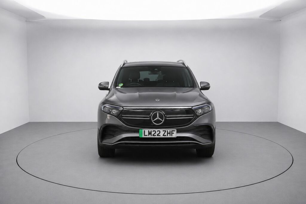 Mercedes-Benz EQB 300 66.5Kwh Amg Line Grey