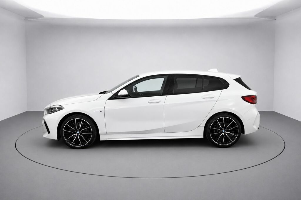 BMW 1 Series 118I M Sport Lcp LN71EPC White #2