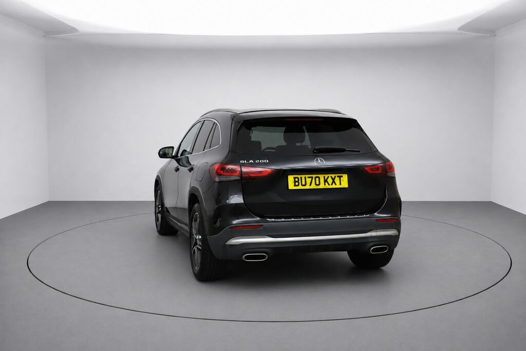 Mercedes-Benz GLA Class Gla200 Amg Line Suv BU70KXT Black #2