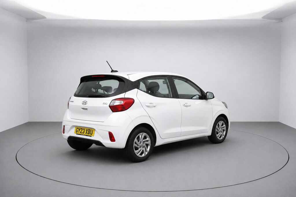 Hyundai I10 Se Hatchback GY23XBU White #3