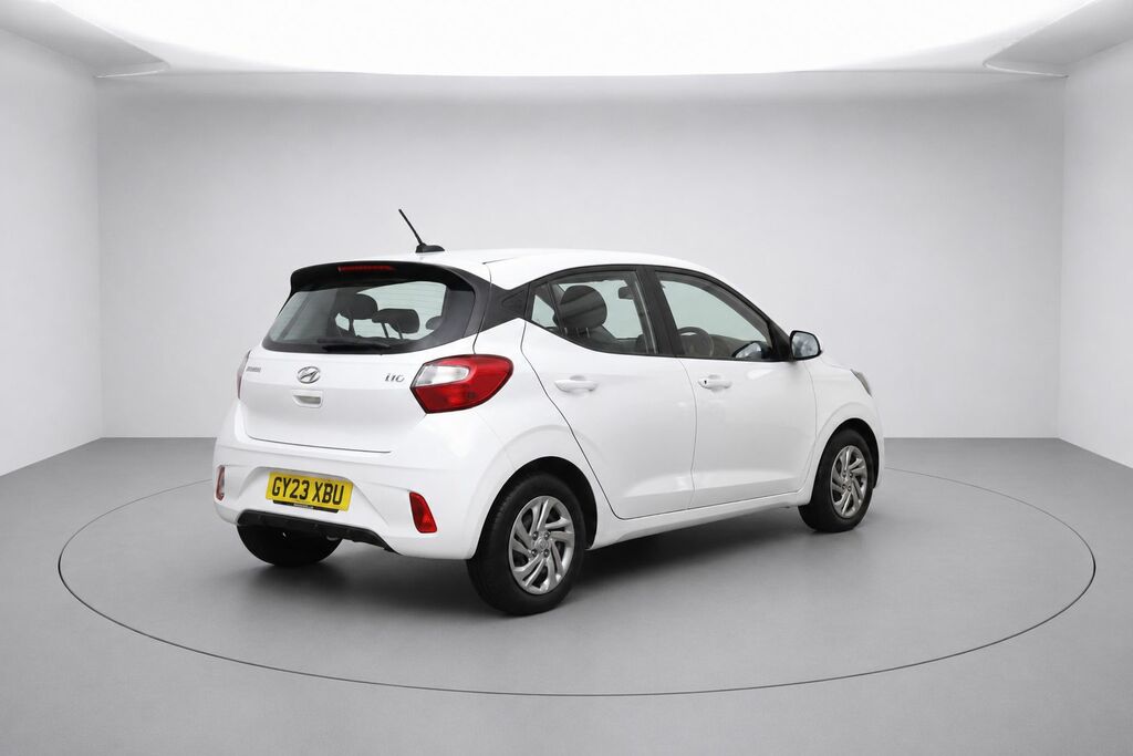 Hyundai I10 Se Hatchback GY23XBU White #2